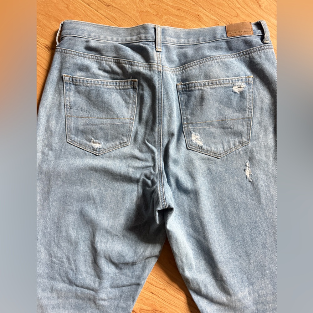 American Eagle Light Blue Distressed Mom Jeans - Picture 5 of 7